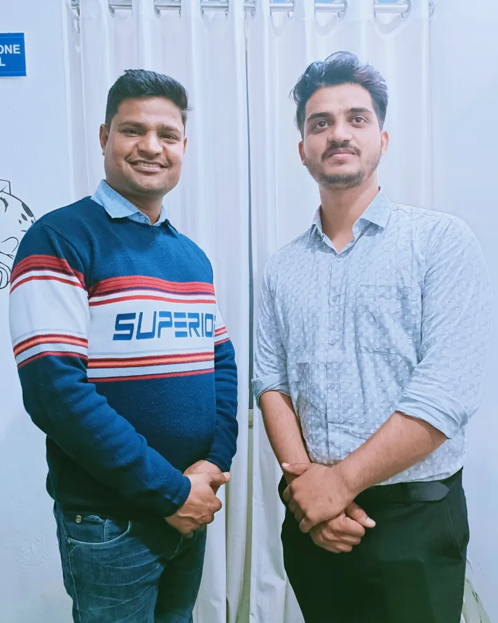 Ashish Phalwaliya standing with a member of the Vivekananda team at the centre after his MPPSC Naib Tahsildar selection